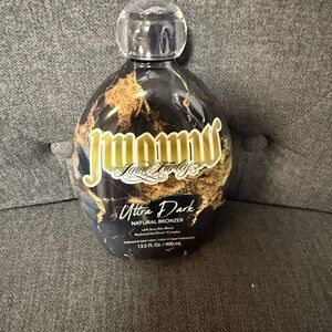 Jwoww Ultra Dark Natural Bronzer - Black & Gold Bottle